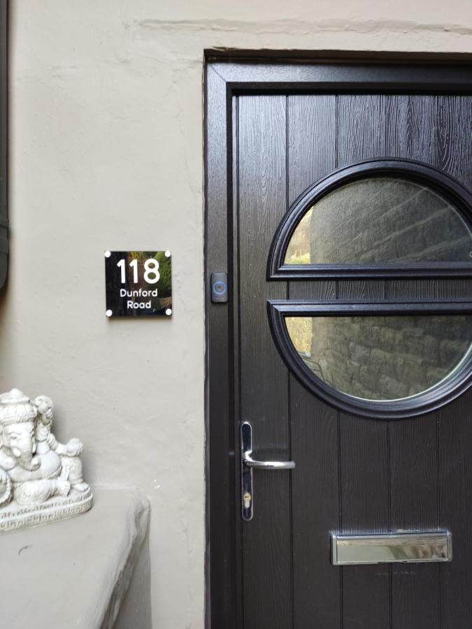 Beautiful Quiet Room In The Heart Of Holmfirth Exterior photo